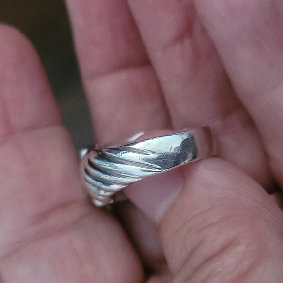 David Yurman Two-Tone Cable Onyx Ring 7.25 - Picture 10 of 12